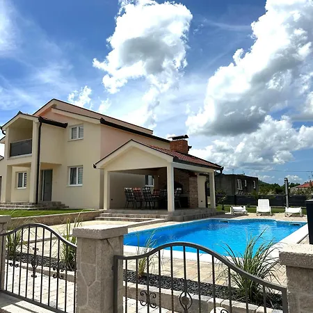 Ana Marija Σπίτι διακοπών