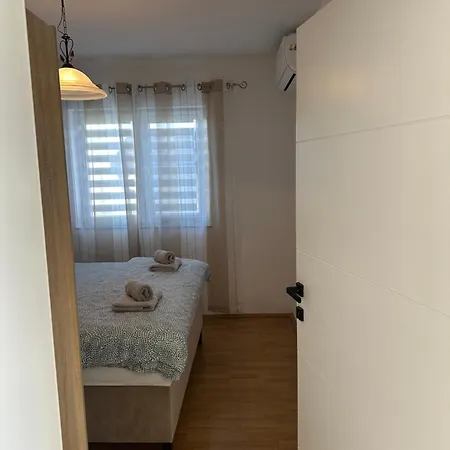Dom wakacyjny Ana Marija *